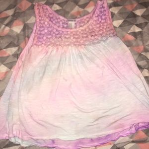 Kinda like a tie dye crop top